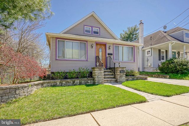 11 E HAINES AVE, Barrington, NJ 08007