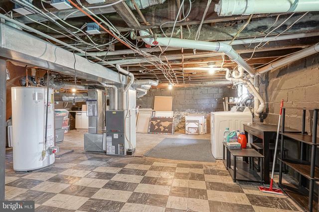 11 E HAINES AVE, Barrington, NJ 08007