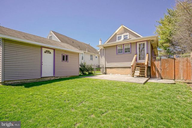 11 E HAINES AVE, Barrington, NJ 08007