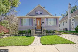 11 E HAINES AVE, Barrington, NJ 08007