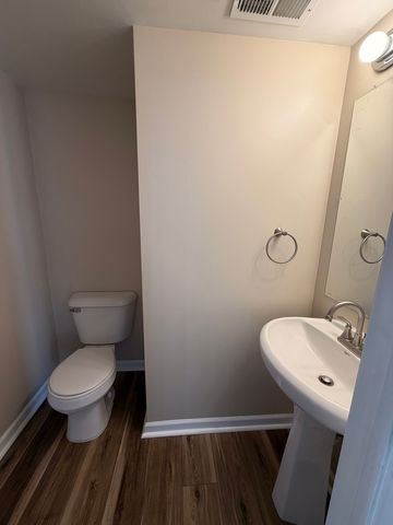 172 Presidential Boulevard 172, Oswego, IL 60543