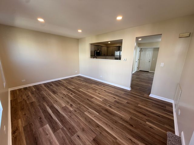 172 Presidential Boulevard 172, Oswego, IL 60543