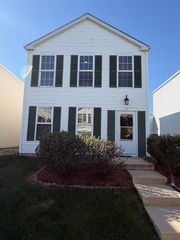 172 Presidential Boulevard 172, Oswego, IL 60543