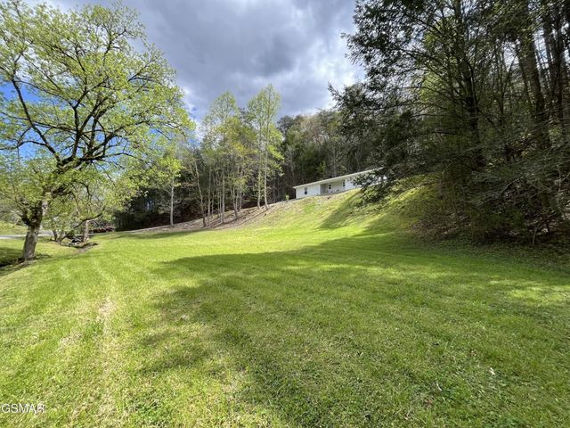 1714 Laurel Lane, Sevierville, TN 37876