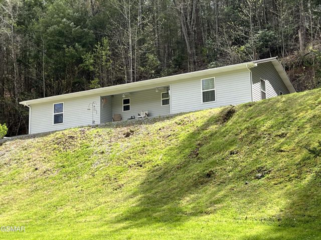 1714 Laurel Lane, Sevierville, TN 37876
