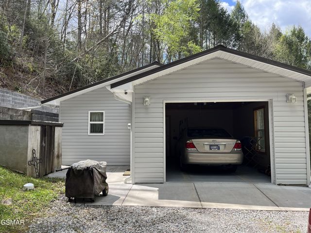 1714 Laurel Lane, Sevierville, TN 37876