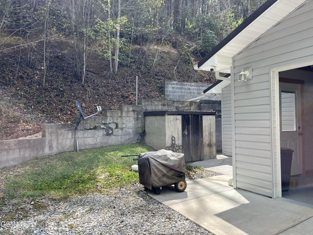 1714 Laurel Lane, Sevierville, TN 37876