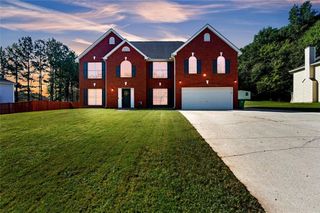 3925 HODGDON CORNERS Drive, Lithonia, GA 30038