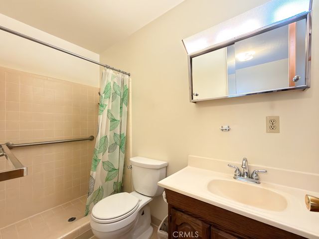 12 Lakewood Way, Chico, CA 95926