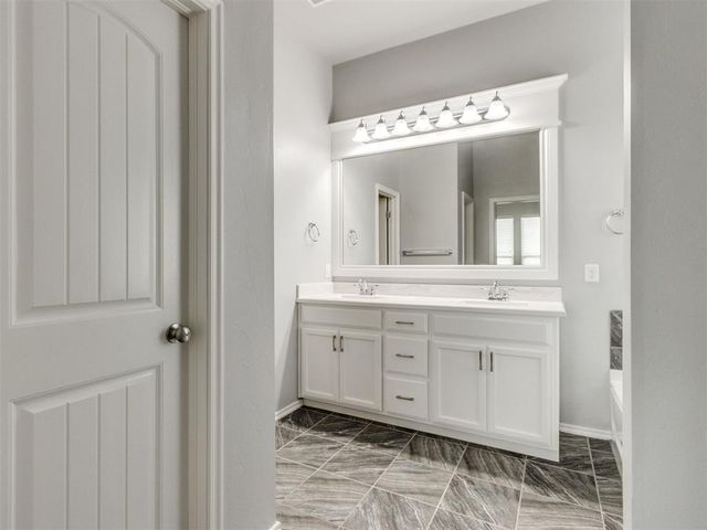 3627 Carolyn Ridge Road, Norman, OK 73071