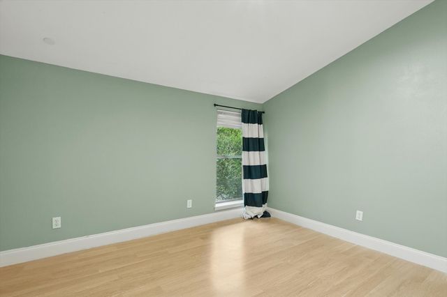 12824 Midway Road 2136, Dallas, TX 75244