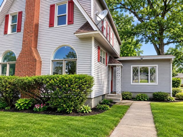2144 Baker Street, Muskegon Heights, MI 49444