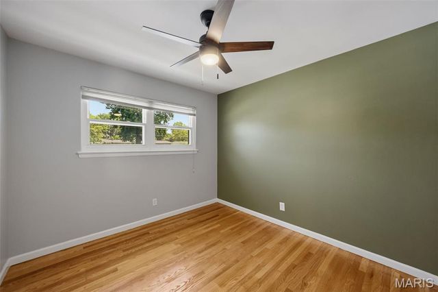 1045 Florland Drive, Florissant, MO 63031
