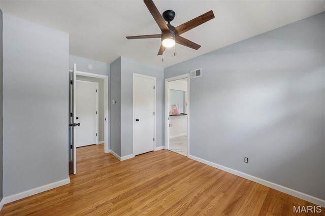 1045 Florland Drive, Florissant, MO 63031