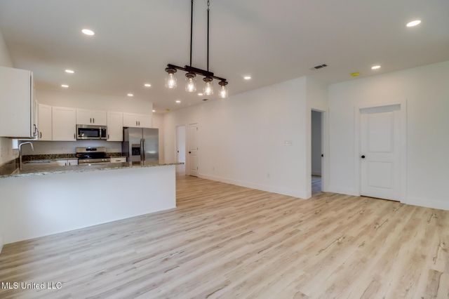 8900 Pointe Aux Chenes Road, Ocean Springs, MS 39564