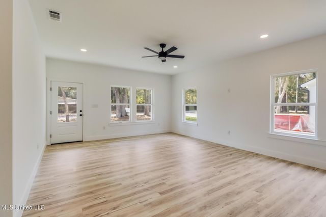 8900 Pointe Aux Chenes Road, Ocean Springs, MS 39564