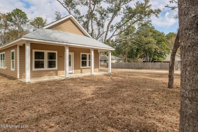 8900 Pointe Aux Chenes Road, Ocean Springs, MS 39564