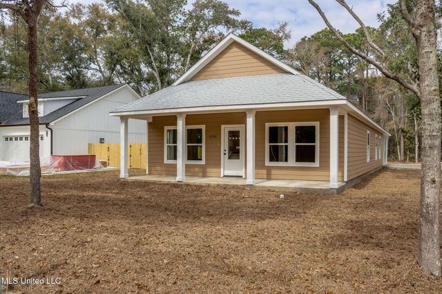 8900 Pointe Aux Chenes Road, Ocean Springs, MS 39564
