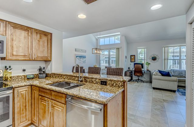 1701 Mizzenmast Way, Jupiter, FL 33477