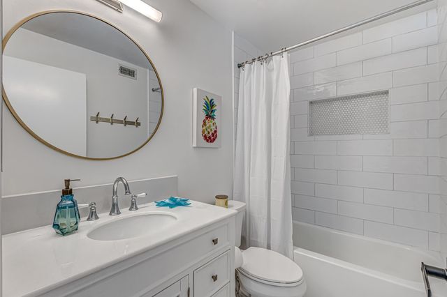 1701 Mizzenmast Way, Jupiter, FL 33477