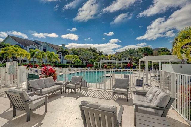 1701 Mizzenmast Way, Jupiter, FL 33477