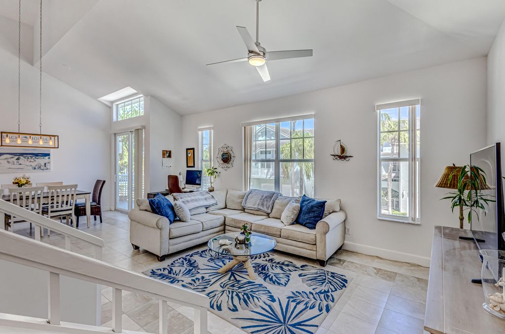 1701 Mizzenmast Way, Jupiter, FL 33477