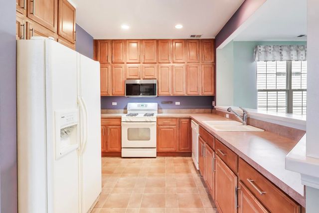 13376 Cadence Drive, Huntley, IL 60142