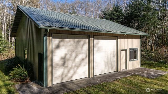 999 Night Hawk Lane, Clallam Bay, WA 98326