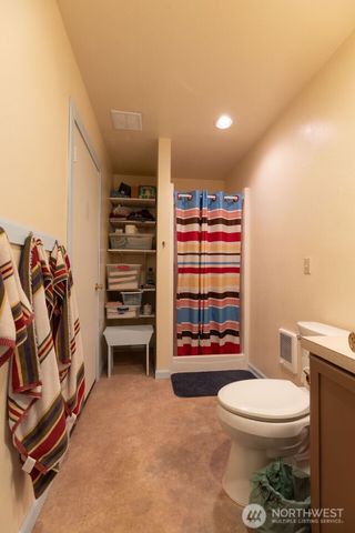 999 Night Hawk Lane, Clallam Bay, WA 98326