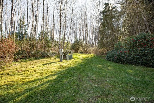 999 Night Hawk Lane, Clallam Bay, WA 98326