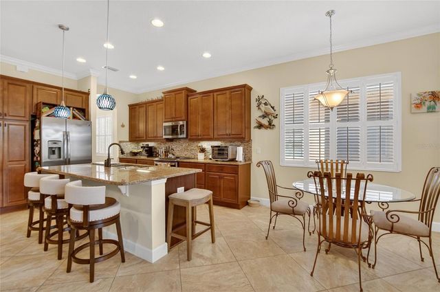1525 EMERALD DUNES DRIVE, Sun City Center, FL 33573