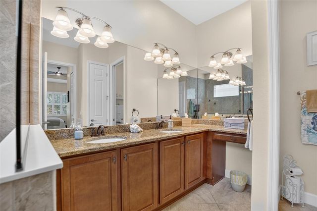 1525 EMERALD DUNES DRIVE, Sun City Center, FL 33573