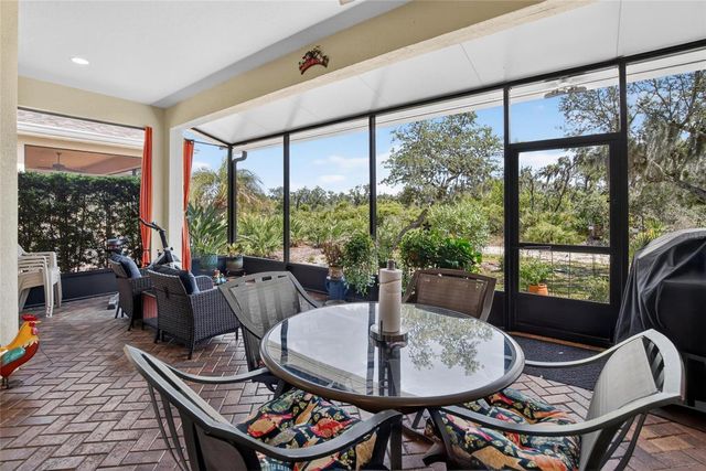 1525 EMERALD DUNES DRIVE, Sun City Center, FL 33573