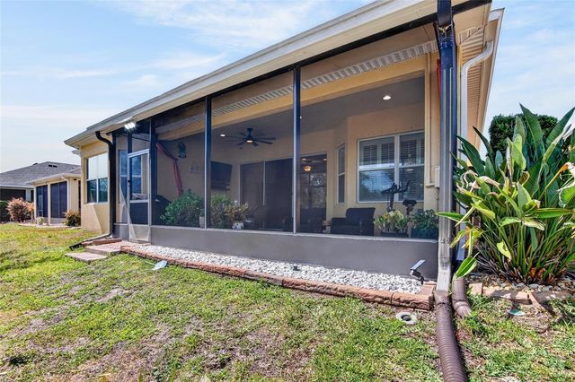 1525 EMERALD DUNES DRIVE, Sun City Center, FL 33573