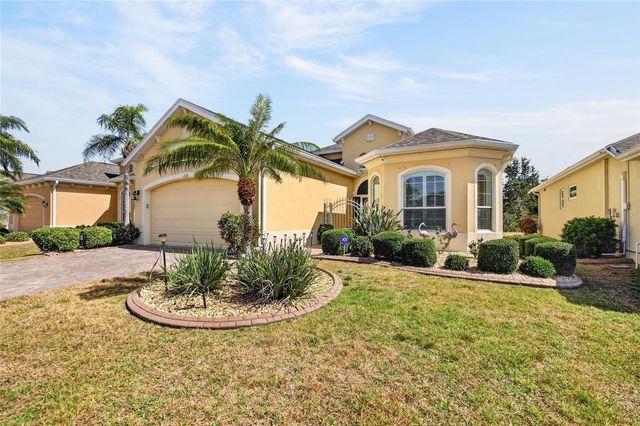 1525 EMERALD DUNES DRIVE, Sun City Center, FL 33573