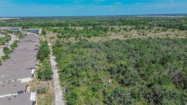 1525 EMERALD DUNES DRIVE, Sun City Center, FL 33573