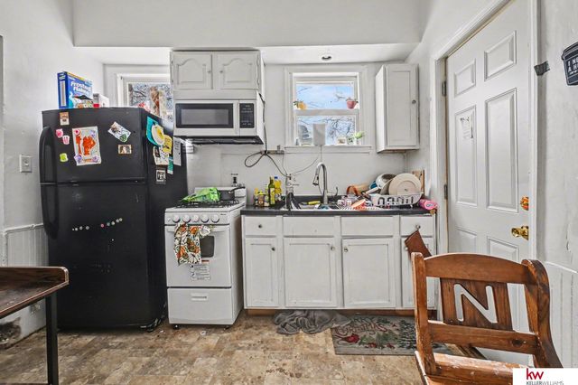 3026 S 18Th Street, Omaha, NE 68108