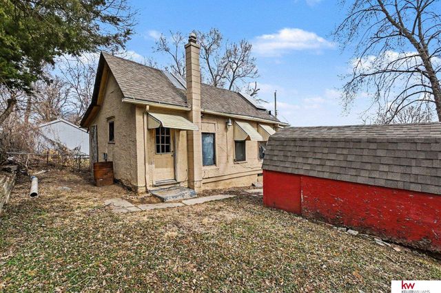 3026 S 18Th Street, Omaha, NE 68108