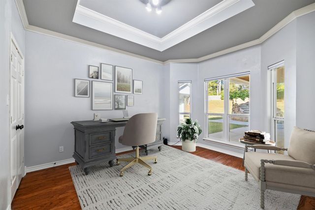 16830 Eagle Dr, Gladewater, TX 75647