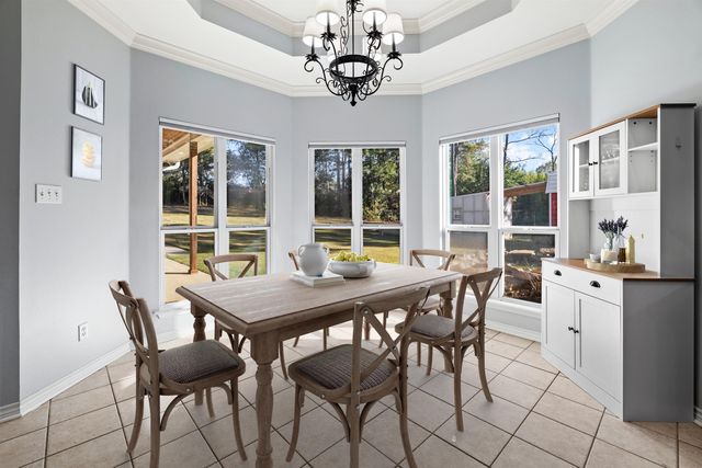 16830 Eagle Dr, Gladewater, TX 75647