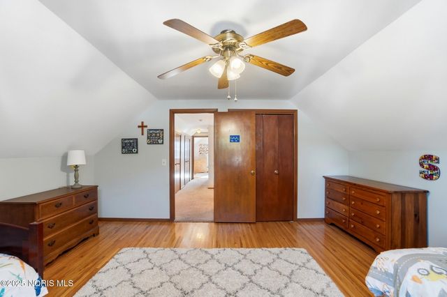 2403 Ragan Woods Drive, Toledo, OH 43614