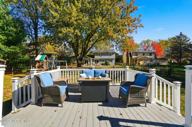 2403 Ragan Woods Drive, Toledo, OH 43614