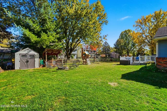 2403 Ragan Woods Drive, Toledo, OH 43614