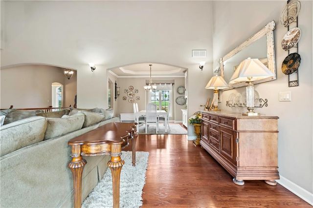 28919 Hackberry Circle, Paola, KS 66071