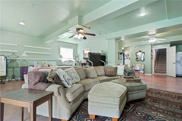 28919 Hackberry Circle, Paola, KS 66071