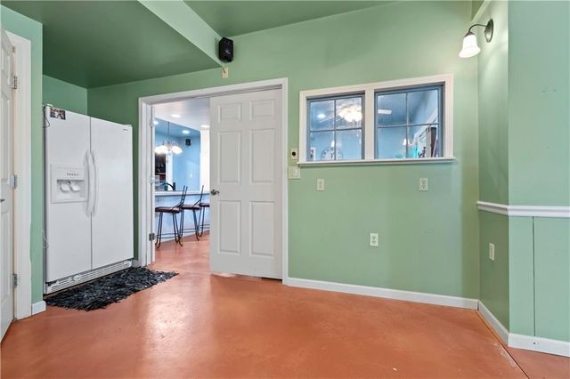 28919 Hackberry Circle, Paola, KS 66071