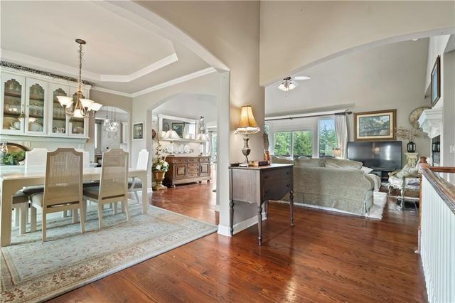 28919 Hackberry Circle, Paola, KS 66071