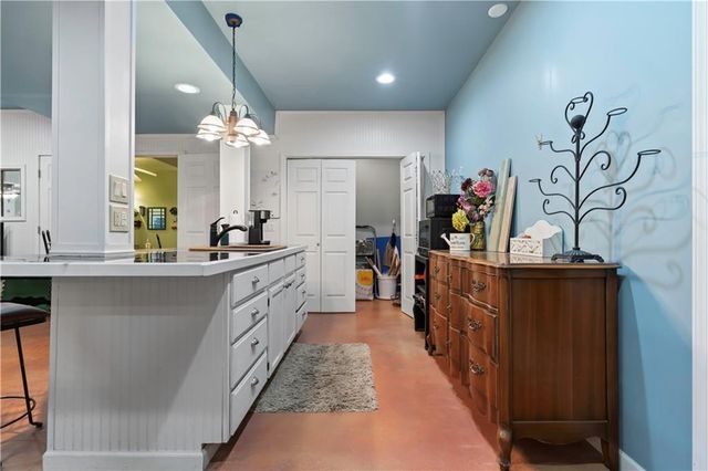 28919 Hackberry Circle, Paola, KS 66071