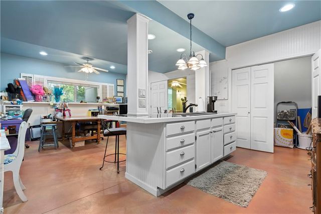 28919 Hackberry Circle, Paola, KS 66071