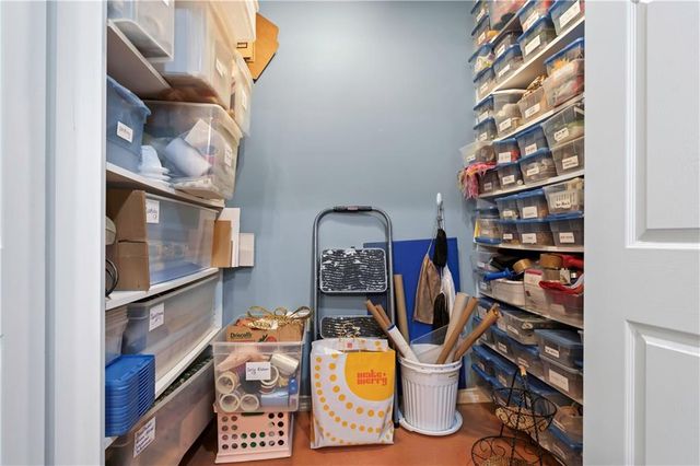 28919 Hackberry Circle, Paola, KS 66071